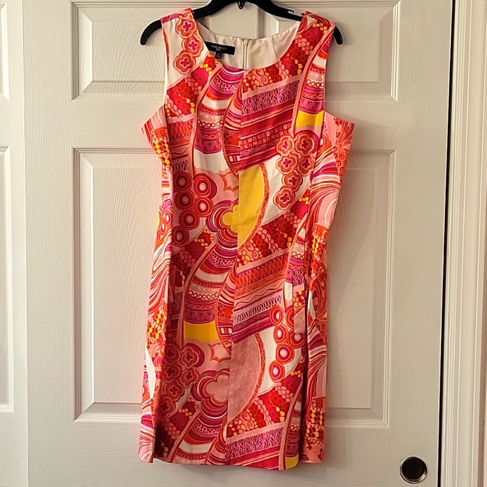 Floral Print Nine West Dress Size 14 Pockets Back Zipper NWT
